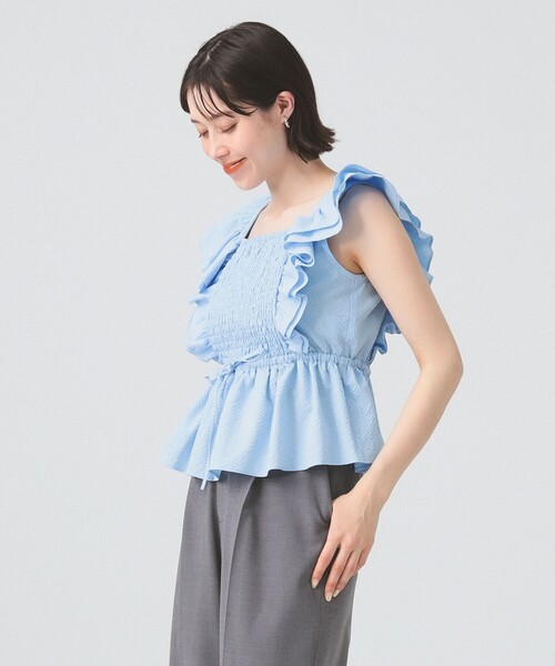 Ray BEAMS（レイビームス）の「シャーリング ヨーク ラッフル スリーブ ブラウス（シャツ/ブラウス・レディース・ブラック/サックスブルー/ホワイト・ONE SIZE）」の16枚目の写真