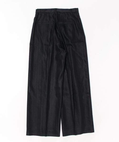 allureville(アルアバイル)の「NALYAストレッチパンツ(その他パンツ・レディース・ホワイト/ネイビー・1/2)」の22枚目の写真