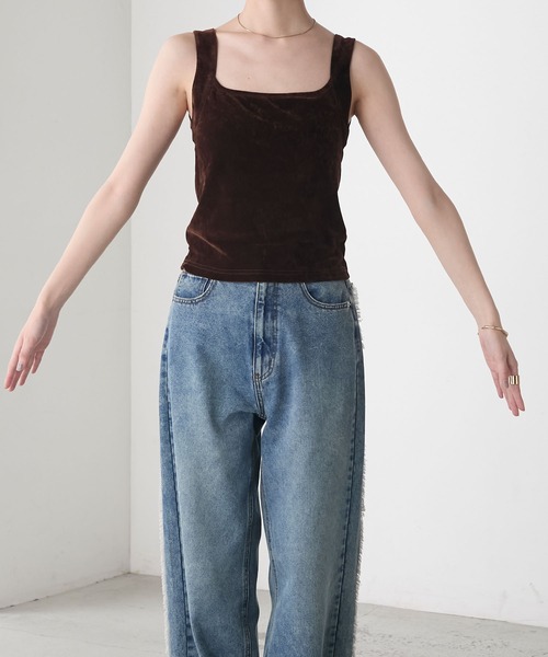 forksy.（フォルクシー）の「【 RIKA × forksy. 】カップ付き サマーベロア ラウンドスクエア ノースリーブトップス（タンクトップ・レディース・ブラック/ブラウン・FREE）」の17枚目の写真
