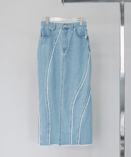 O'fmus(オフムス)の「【O'fmus】カーブラインデニムスカート ofmw25s035(スカート・レディース・ブルー・M/S)」の11枚目の写真
