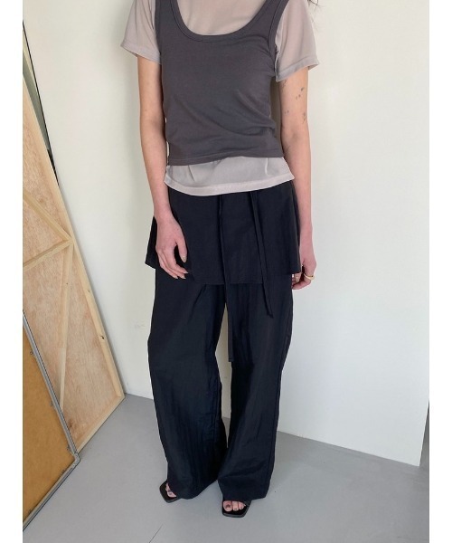 Didot.showroom（ディドット ショールーム）の「ラップSKレイヤーワイドパンツ（その他パンツ・レディース・ベージュ/ブラック・S/M）」の3枚目の写真