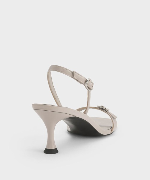 CHARLES & KEITH(チャールズ & キース)の「バックル スリングバックキトゥンヒール(サンダル・レディース・シルバー/ライトアッシュグレー/ブラック系その他7・22cm/22.5cm/23cm/23.5cm/24.5cm/25cm/25.5cm/26.5cm)」の10枚目の写真