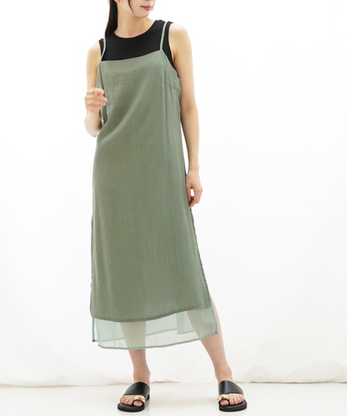 gossip！ロサンゼルス（ゴシップロサンゼルス）の「リンクルテクスチャー キャミソールワンピース（ワンピース・レディース・カーキ/ブラック/ライトグレー・FREE）」の3枚目の写真