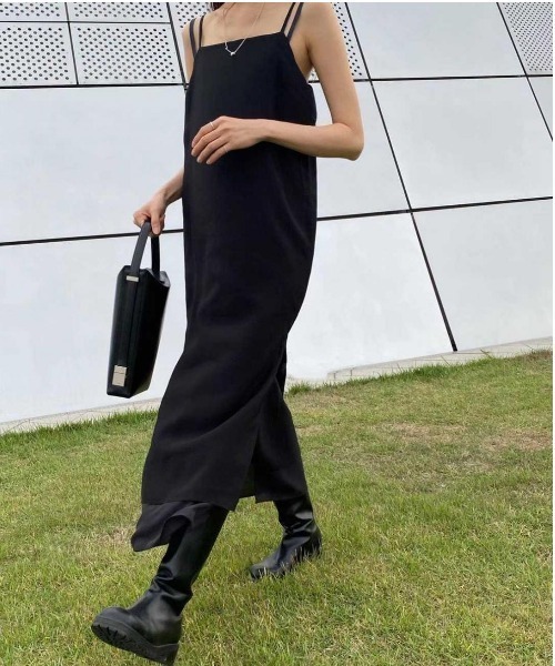 gossip！ロサンゼルス（ゴシップロサンゼルス）の「リンクルテクスチャー キャミソールワンピース（ワンピース・レディース・カーキ/ブラック/ライトグレー・FREE）」の16枚目の写真
