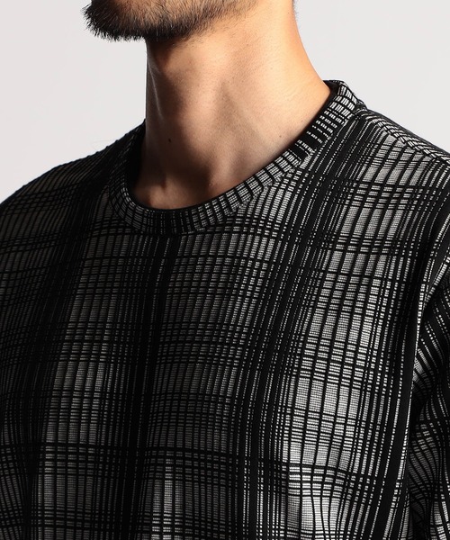 NICOLE CLUB FOR MEN（ニコルクラブフォーメン）の「【２５モデルEC限定再販売】ブリスターチェッククルーネック半袖プルオーバー（Tシャツ/カットソー・メンズ・ホワイト系1/ホワイト系2/ホワイト系3/ブラック系・MEDIUM/LARGE/X-LARGE）」の11枚目の写真