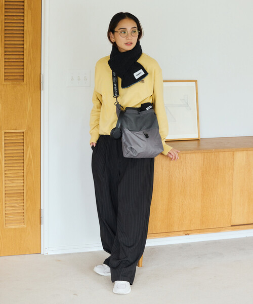 FREAK'S STORE(フリークスストア)の「YOSEMITE STRAP/ヨセミテストラップ EXPANDER SHOULDER BAG(ショルダーバッグ・メンズ・チャコールグレー/ブラック/オリーブ・ONE SIZE)」の12枚目の写真
