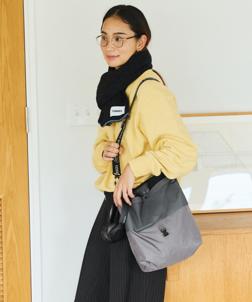 FREAK'S STORE（フリークスストア）の「YOSEMITE STRAP/ヨセミテストラップ EXPANDER SHOULDER BAG（ショルダーバッグ・メンズ・チャコールグレー/ブラック/オリーブ・ONE SIZE）」の4枚目の写真