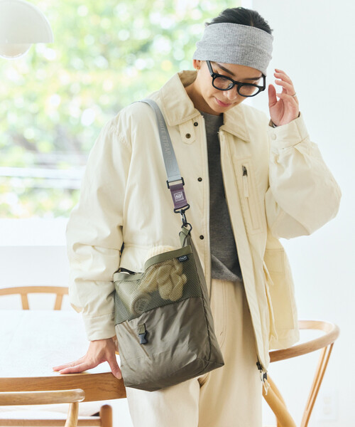 FREAK'S STORE（フリークスストア）の「YOSEMITE STRAP/ヨセミテストラップ EXPANDER SHOULDER BAG（ショルダーバッグ・メンズ・チャコールグレー/ブラック/オリーブ・ONE SIZE）」の10枚目の写真