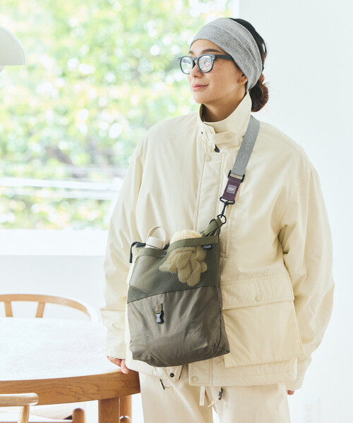 FREAK'S STORE（フリークスストア）の「YOSEMITE STRAP/ヨセミテストラップ EXPANDER SHOULDER BAG（ショルダーバッグ・メンズ・チャコールグレー/ブラック/オリーブ・ONE SIZE）」の14枚目の写真