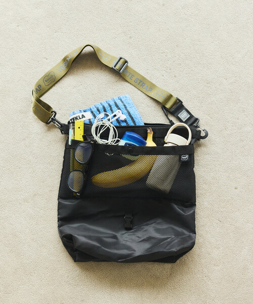 FREAK'S STORE（フリークスストア）の「YOSEMITE STRAP/ヨセミテストラップ EXPANDER SHOULDER BAG（ショルダーバッグ・メンズ・チャコールグレー/ブラック/オリーブ・ONE SIZE）」の22枚目の写真