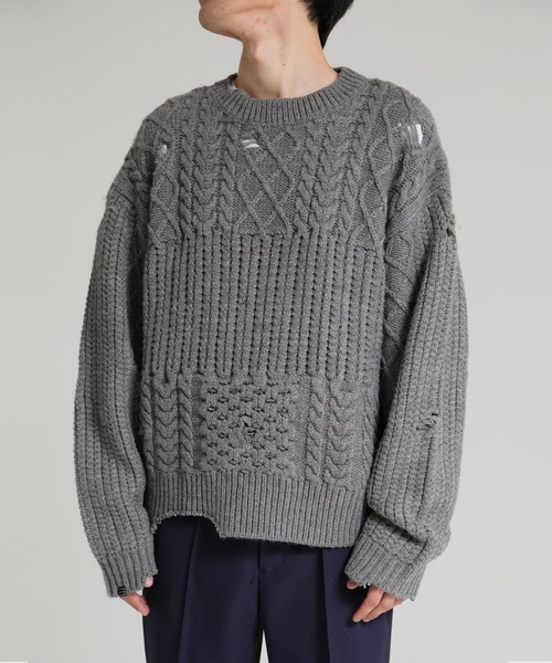 DELUXE(デラックス)の「SAVAGE WAVES(ニット/セーター・メンズ・ブラック/グレー・MEDIUM/LARGE)」の1枚目の写真