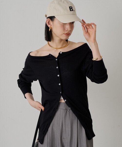 LOUNGEDRESS(ラウンジドレス)の「2WAYカーディガン(カーディガン/ボレロ・レディース・グレー/ブラック/ブラウン・FREE)」の6枚目の写真