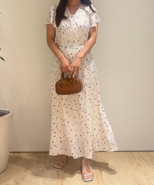 アプワイザーリッシェ　チェリープリントカシュクールワンピース　Mサイズ チェリープリントカシュクールワンピース | ワンピース