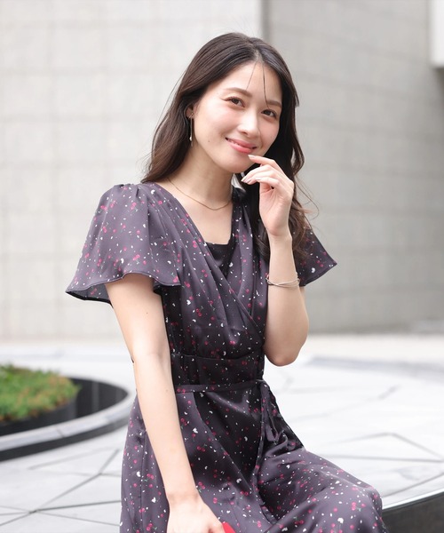 チェリープリントカシュクールワンピース（ワンピース