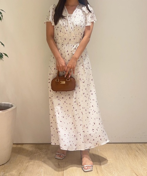 アプワイザーリッシェ　チェリープリントカシュクールワンピース　Mサイズ チェリープリントカシュクールワンピース（ワンピース