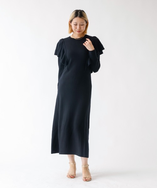 DESIGNWORKS(デザインワークス)の「ラッフルニットワンピース(ワンピース・レディース・ホワイト/ブラック・38)」の13枚目の写真