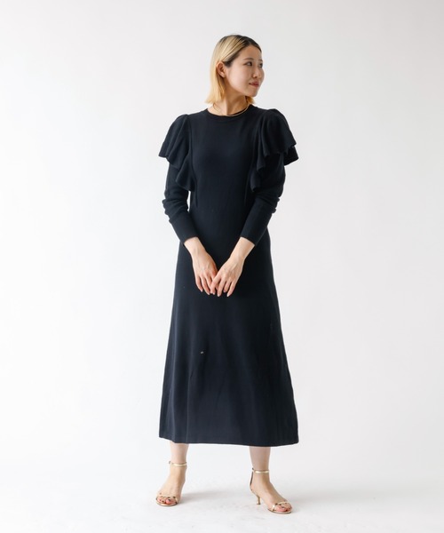 DESIGNWORKS(デザインワークス)の「ラッフルニットワンピース(ワンピース・レディース・ホワイト/ブラック・38)」の15枚目の写真