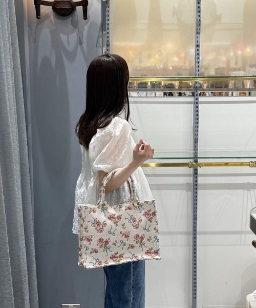 リボン柄ゴブランスクエアトートMバッグ （ピンクベージュ） Maison de