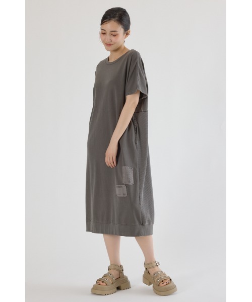 RODEO CROWNS WIDE BOWL（ロデオクラウンズワイドボウル）の「2way ワッフルコンビカットロングワンピース（ワンピース・レディース・ベージュ/オレンジ/ブラック・FREE）」の2枚目の写真