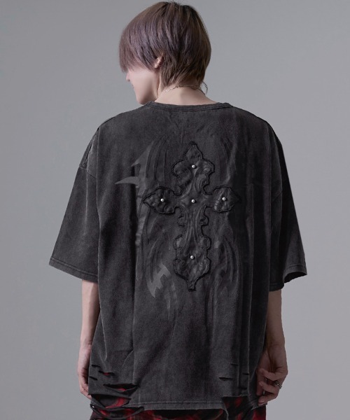 SILVER BULLET(シルバーバレット)の「『PSYCHO NATION/サイコネーション』トライバルスタッズクロスTEE(Tシャツ/カットソー・メンズ・ブラック/グレー・L/M)」の6枚目の写真