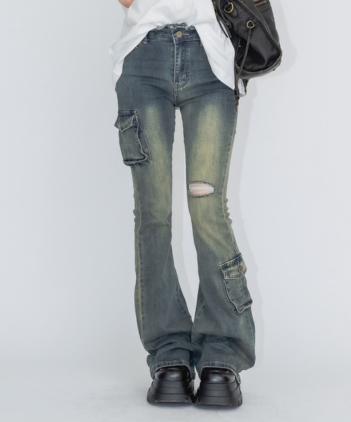 17HR（セブンティーンアワーズ）の「ローウエストフレアデニム（デニムパンツ・レディース・ブルー・FREE）」の8枚目の写真