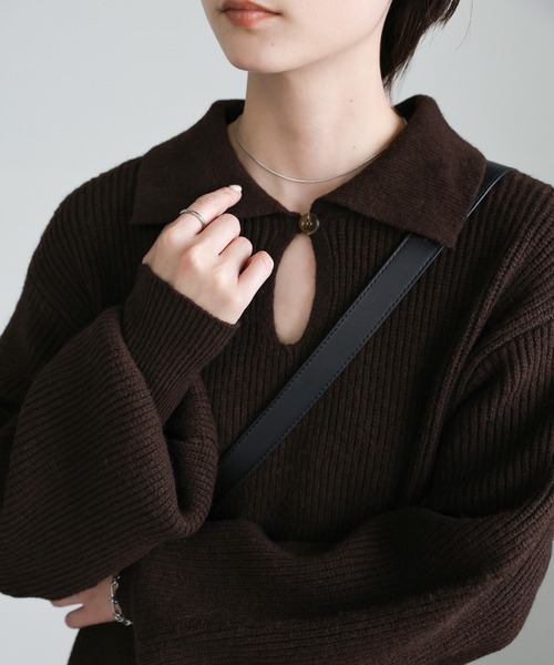 select MOCA（セレクトモカ）の「ポロカラーニットワンピース（ワンピース・レディース・ブラック/ブラウン/グレー・MEDIUM/LARGE）」の10枚目の写真