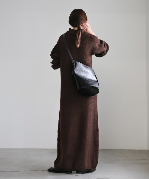 select MOCA（セレクトモカ）の「ポロカラーニットワンピース（ワンピース・レディース・ブラック/ブラウン/グレー・MEDIUM/LARGE）」の12枚目の写真