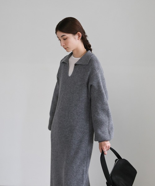 select MOCA（セレクトモカ）の「ポロカラーニットワンピース（ワンピース・レディース・ブラック/ブラウン/グレー・MEDIUM/LARGE）」の22枚目の写真