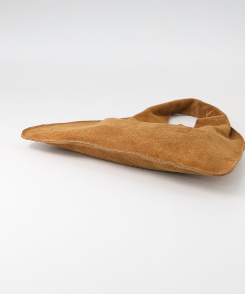 AULENTTI（オウレンティ）の「スエードスモールトート（トートバッグ・レディース・キャメル・FREE）」の11枚目の写真