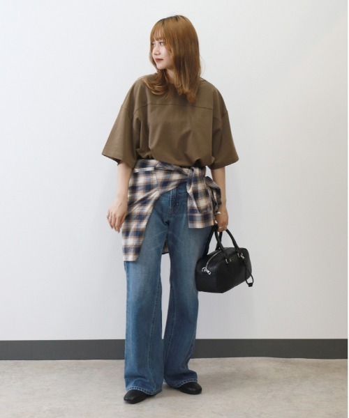 Right-on(ライトオン)の「HONEYSUCKLE ROSE(ハニーサックルローズ)【レディース】【見た目は秋、機能は夏】「インレイ」ショートTシャツ(接触冷感/UVカット)(Tシャツ/カットソー・レディース・オフホワイト/ブラウン/ブラック・S/L/M)」の8枚目の写真