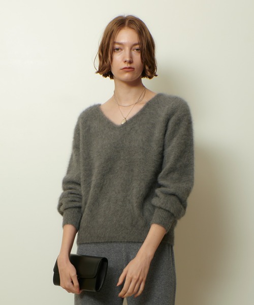 カシミヤブレンドファー加工Vプルオーバー（ニット/セーター