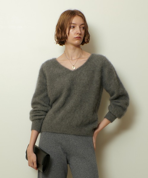 セール】カシミヤブレンドファー加工Vプルオーバー（ニット/セーター