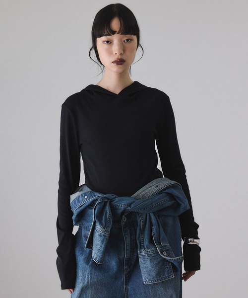 ADAM ET ROPE'（アダムエロペ）の「シアーフードプルオーバー（Tシャツ/カットソー・レディース・ブラック/ホワイト系その他2・FREE）」の17枚目の写真