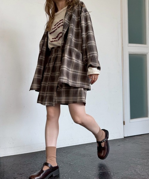 DOUBLE NAME(ダブルネーム)の「後ろボタンゆるダブルジャケット(テーラードジャケット・レディース・パープル系その他/ベージュ系その他/ブラック・FREE)」の14枚目の写真