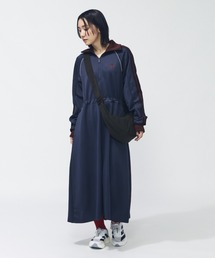 adidas（アディダス）の「アディカラー コンテンポ ドレス