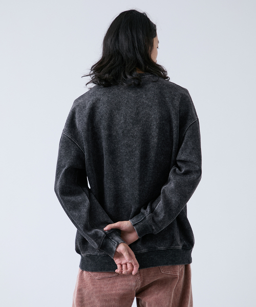 B.C STOCK(ベーセーストック)の「ピグメント加工 プリントスウェット(スウェット・メンズ・ブラック/ベージュ/ネイビー/グリーン・MEDIUM/LARGE)」の8枚目の写真
