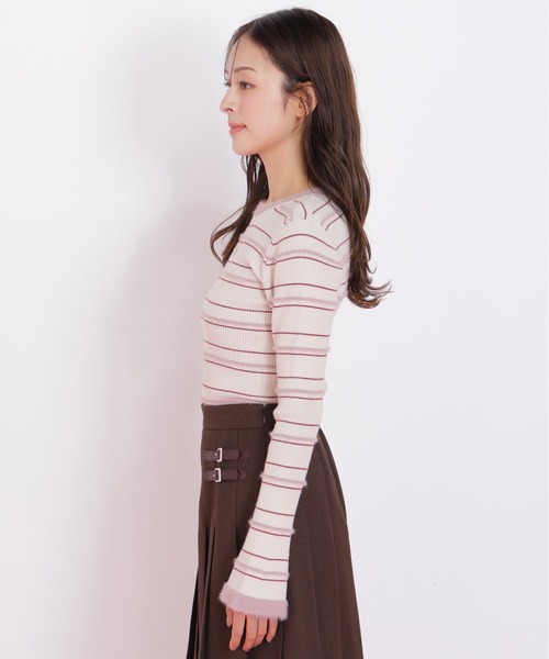 JILL by JILL STUART（ジルバイジルスチュアート）の「◇フェザーヤーン配色ニット（ニット/セーター・レディース・ホワイト/ブラック/ピンク系その他・FREE）」の5枚目の写真