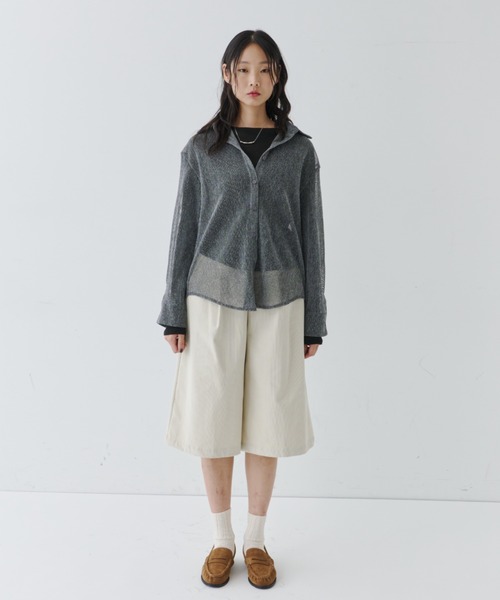 NUJOH(ヌゾ)の「Sheer Knit Shirt / シアーニットシャツ(シャツ/ブラウス・レディース・チャコールグレー/ホワイト/ブラック・FREE)」の9枚目の写真