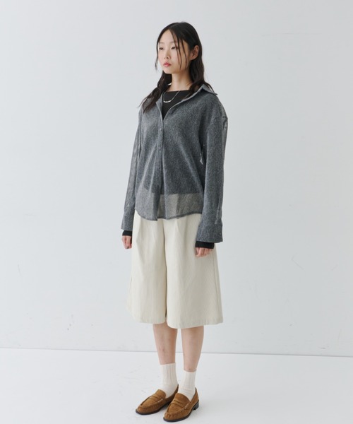 NUJOH(ヌゾ)の「Sheer Knit Shirt / シアーニットシャツ(シャツ/ブラウス・レディース・チャコールグレー/ホワイト/ブラック・FREE)」の10枚目の写真