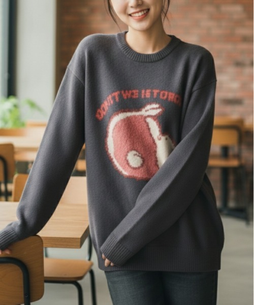 ALWAYS GOOD TIME(オルウェイズグッドタイム)の「【CuriousGeorge/おさるのジョージ】ジャガードクルーネックニット/キャラクターデザインニットプルオーバー(ニット/セーター・レディース・スミクロ/ネイビー/グレイッシュベージュ/アイボリー・MEDIUM/LARGE)」の17枚目の写真