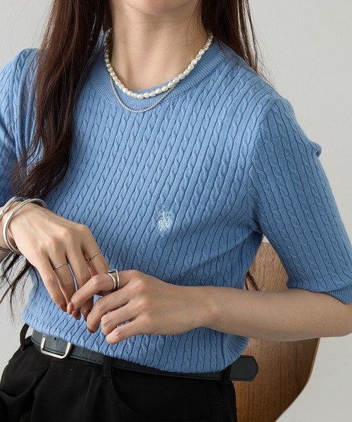 U.S. POLO ASSN.(ユーエスポロアッスン)の「【U.S. POLO ASSN.】ワンポイント刺繍 クルーネックケーブル半袖ニット(ニット/セーター・レディース・ブラック×ホワイト/ピンク/サックスブルー/ホワイト×ネイビー/イエロー/オフホワイト・M/L)」の20枚目の写真