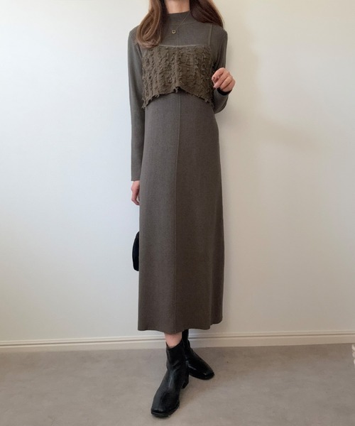 LAUIR(ラウアー)の「ニットワンピースシャギービスチェセット(ワンピース・レディース・ブラウン/ブラック/チャコール・LARGE/MEDIUM)」の3枚目の写真