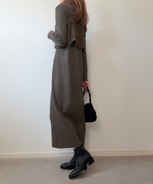 LAUIR(ラウアー)の「ニットワンピースシャギービスチェセット(ワンピース・レディース・ブラウン/ブラック/チャコール・LARGE/MEDIUM)」の14枚目の写真