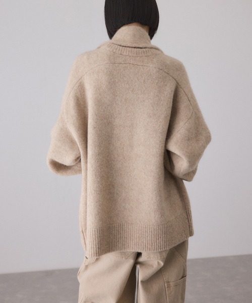 ADAM ET ROPE'(アダムエロペ)の「【サステナブル】YAKブレンドタートルニット&グローブ(ニット/セーター・レディース・ブラウン/ベージュ系その他2・FREE)」の5枚目の写真