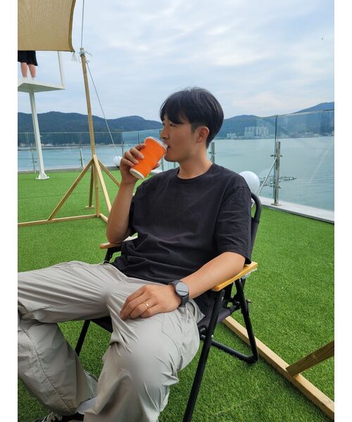 MUSINSA STANDARD（ムシンサスタンダード）の「リラックスフィットクルーネックTシャツ[ブラック]（Tシャツ/カットソー・メンズ・その他・XX-LARGE/XXX-LARGE/SMALL/MEDIUM/LARGE/X-LARGE）」の17枚目の写真