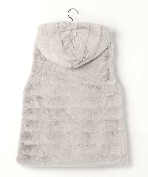 NICOLE white（ニコルホワイト）の「リバーシブルファーベスト（ベスト・レディース・グレー/ブラウン/ベージュ/ブラック・FREE）」の11枚目の写真