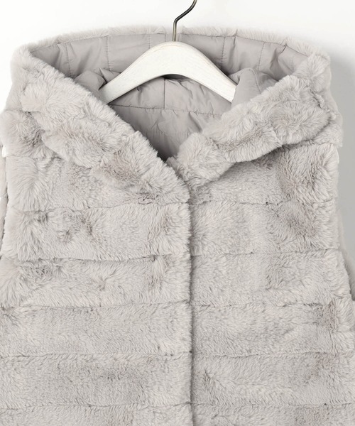 NICOLE white（ニコルホワイト）の「リバーシブルファーベスト（ベスト・レディース・グレー/ブラウン/ベージュ/ブラック・FREE）」の12枚目の写真