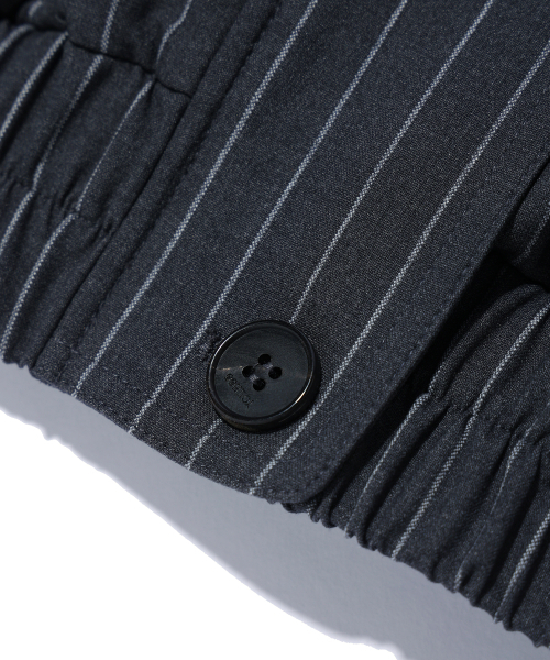 YOUHEE（ユヒ）の「PIN STRIPE BOMBER JACKET CHARCOAL（その他アウター・レディース・その他・FREE）」の8枚目の写真