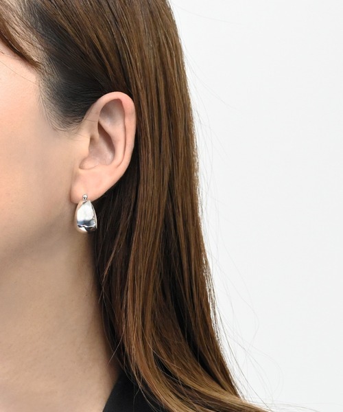 sowi（ソーイ）の「SV　ムーン　フープピアス　①（ピアス（両耳用）・レディース・シルバー・ﾌﾘ-）」の2枚目の写真