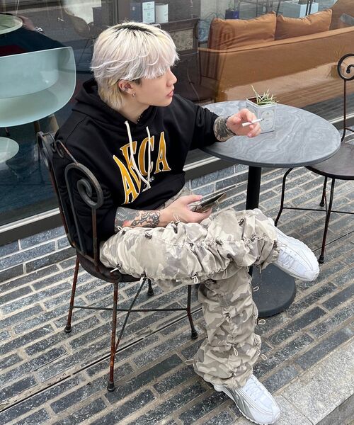 AECA（エイカ）の「AECA SYMBOL FELT HOODIE-BLACK（パーカー・レディース・その他・X-LARGE/SMALL/MEDIUM/LARGE）」の2枚目の写真
